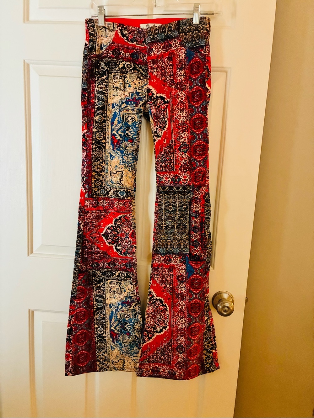 Free People Penny Paisley Patchwork Corduroy Flare Pants Sz 24 - Picture 4 of 8